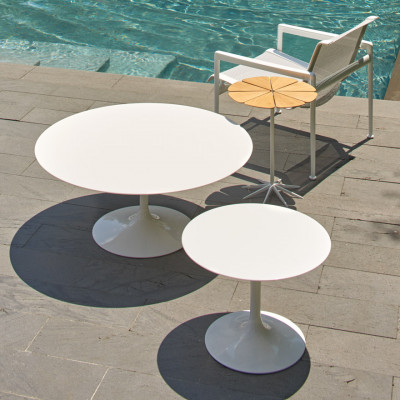 Saarinen outdoor tables