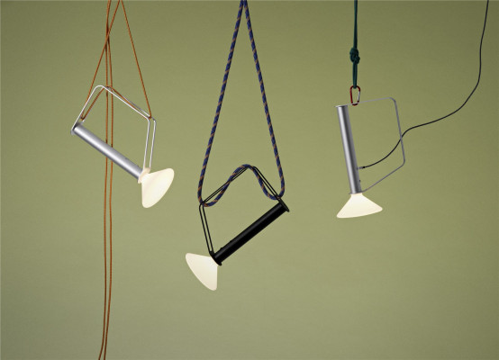 Piton Portable Lamp