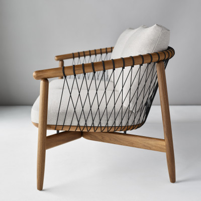 Crosshatch Settee