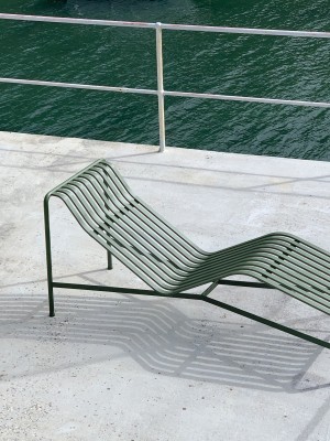 Palissade Chaise Lounge