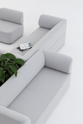 Mezza seating