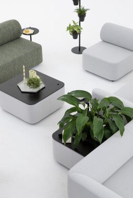 Mezza seating