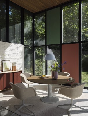Midst Table