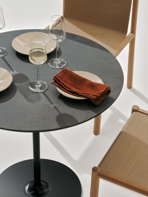 Kata Chair