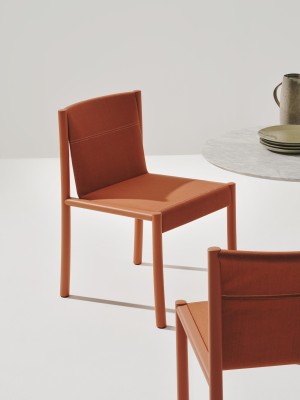 Kata Chair