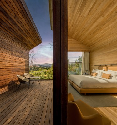 Leaf Chaise Lounge