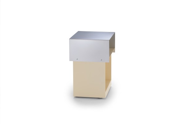 Seta Side Table