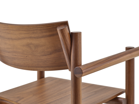 Muecke Chair