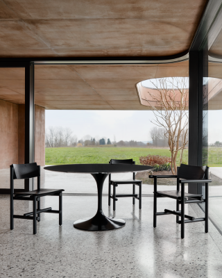 Muecke Chair