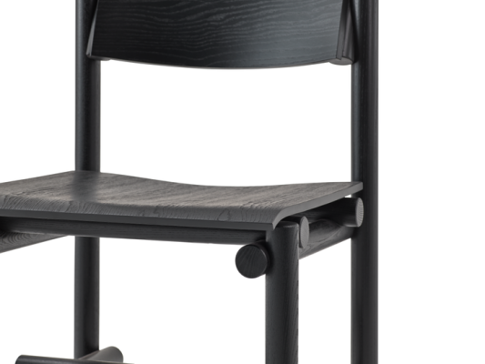 Muecke Chair