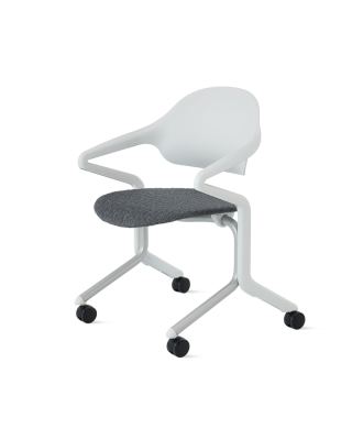 Fuld Nesting Chair