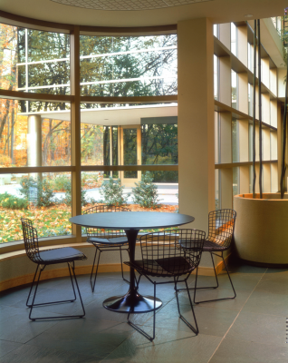Saarinen Tables