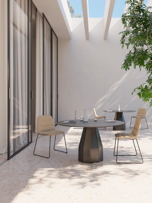 Maarten chair