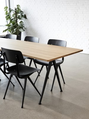 Pyramid Table 02
