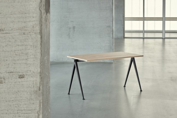 Pyramid Table 01