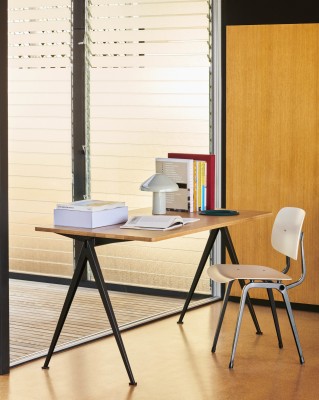 Pyramid Table 01