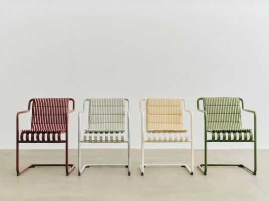 Palissade Cantilever Dining