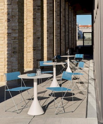 Palissade Cone Table