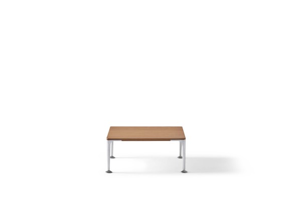 Missiva Low Table