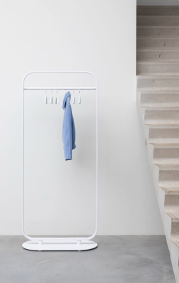 Focus (coat stand)