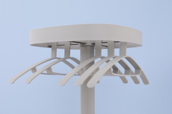 Plus (hangers)