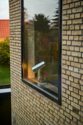 Beam Table Lamp