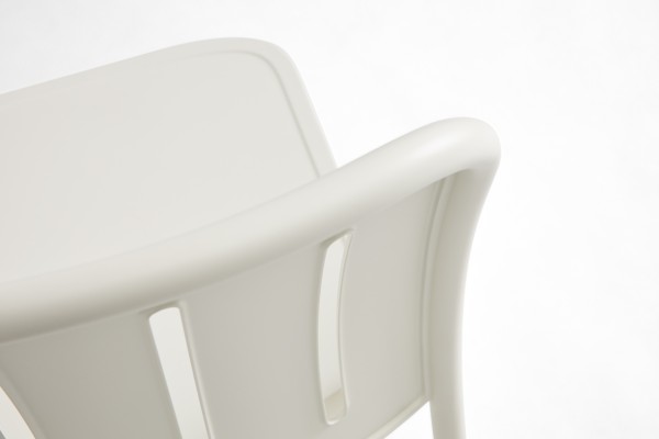 Deville Chair