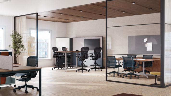 Aeron Stool