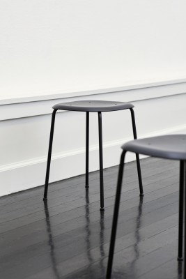Soft Edge 75 Stool