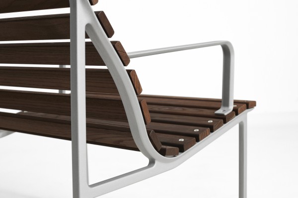 Traverse Lounge Chair