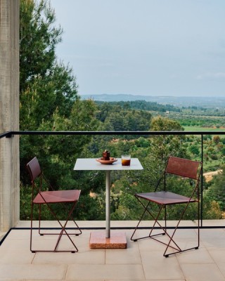 X-Line Chair