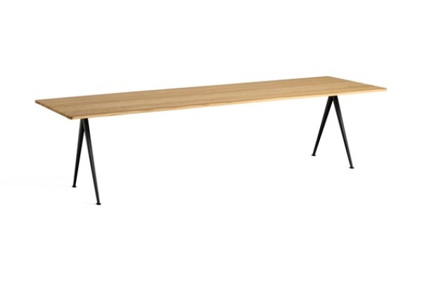 Pyramid Table 02