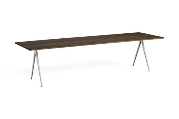Pyramid Table 02