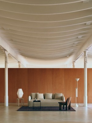 Mimi Sofa