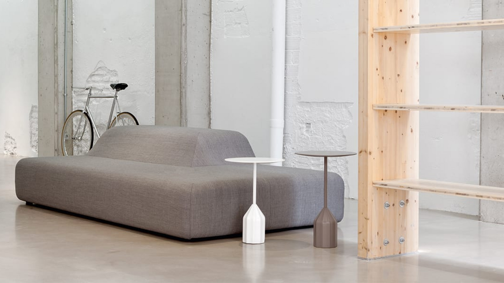 Viccarbe ラウンジチェア PENTA